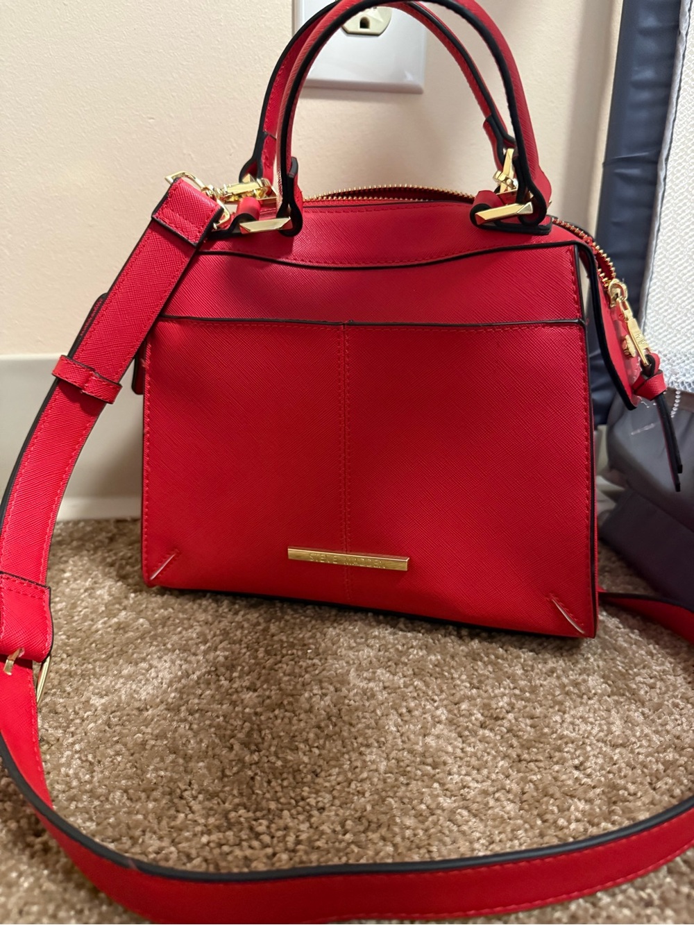 Steve Madden red tote bag